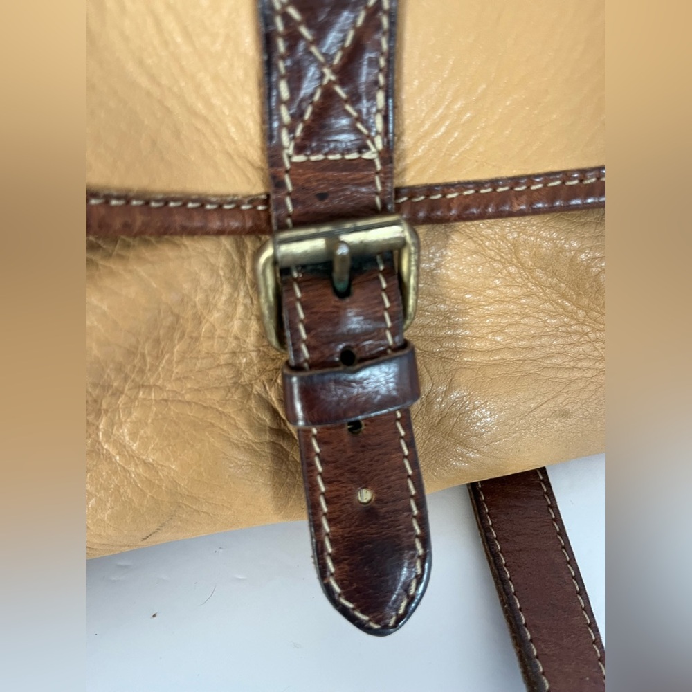 VINTAGE Roots Two-Tone Tribe Leather Crossbody Bag - Picture 13 of 16